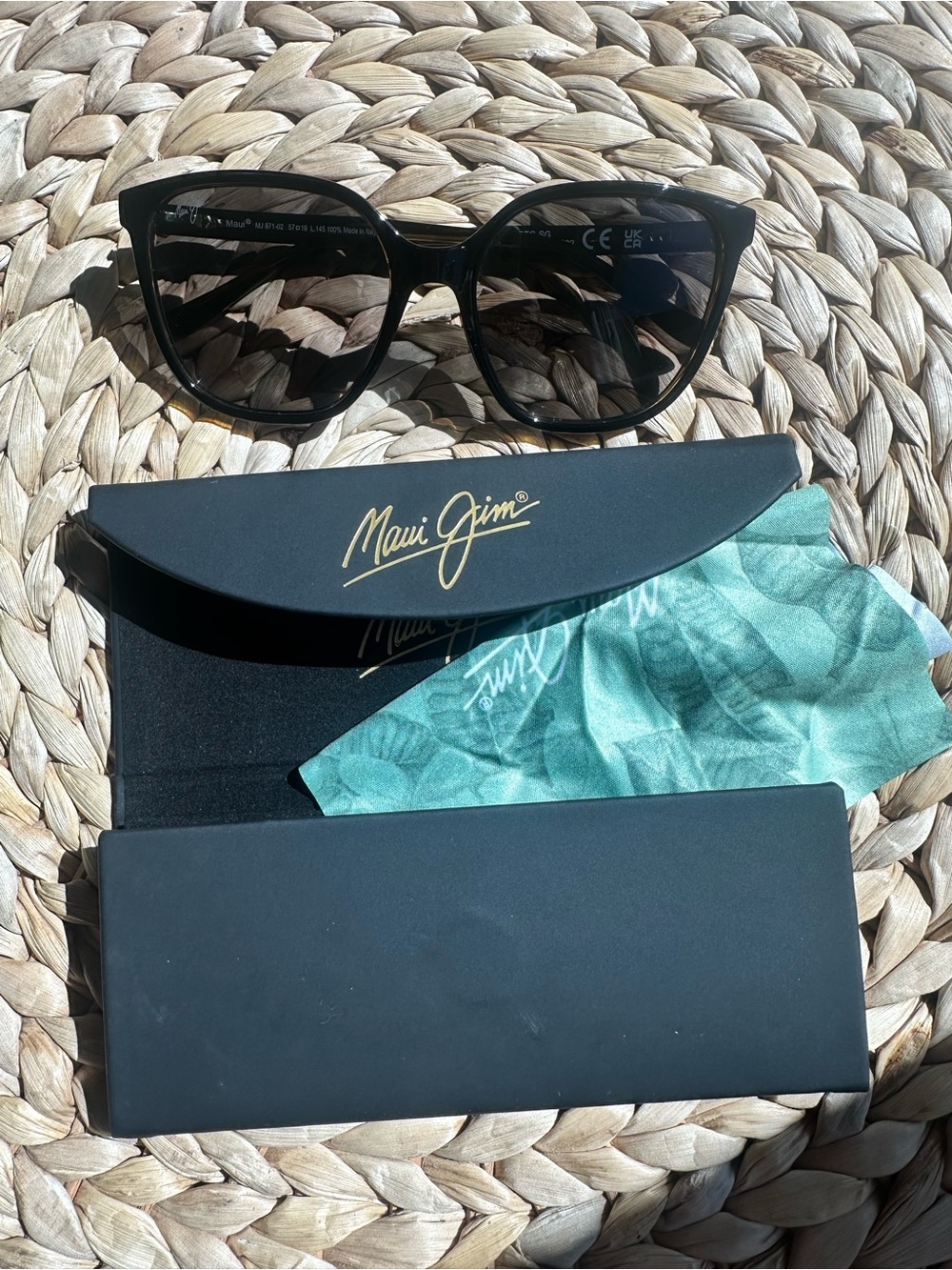 LIKE NEW! Maui Jim “Good Fun” Women’s Sunglasses